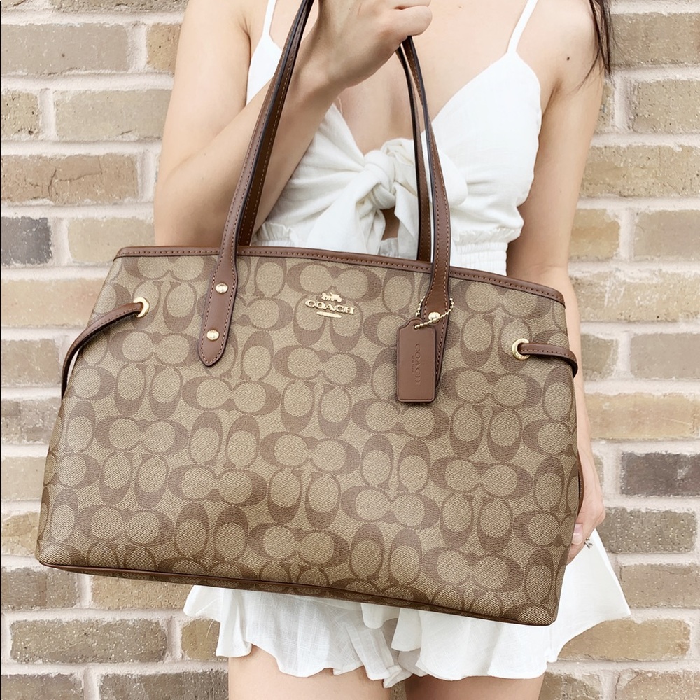 SALE‼️‼️ Coach Large carryall tote Purse - Picture 7 of 7